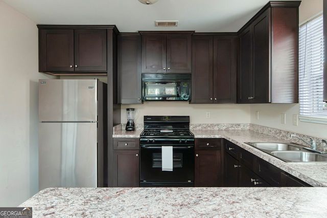 617 Arrowhead Drive, Dallas, GA 30132