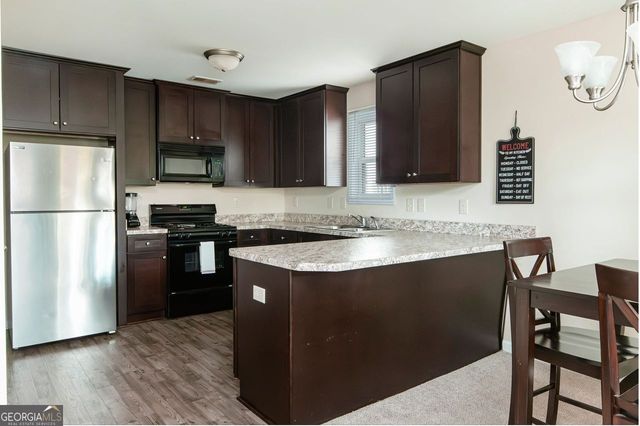 617 Arrowhead Drive, Dallas, GA 30132