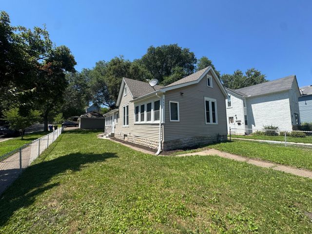 989 Marion Street, Saint Paul, MN 55117