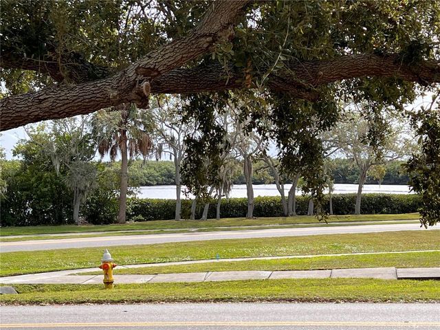 200 N BAYSHORE BOULEVARD 105, Clearwater, FL 33759