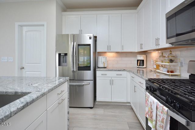 490 Mallard Loop Drive, Clayton, NC 27527