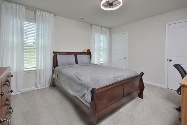 490 Mallard Loop Drive, Clayton, NC 27527