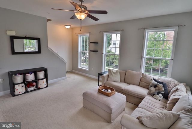 233 KEINATH ST, Mount Joy, PA 17552