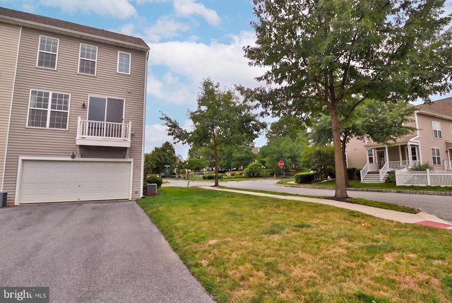 233 KEINATH ST, Mount Joy, PA 17552