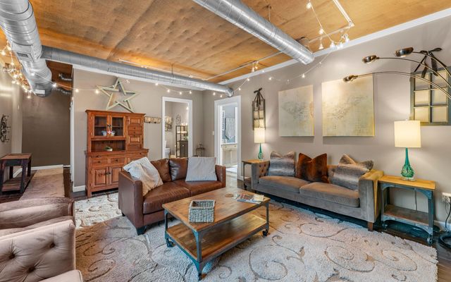 3915 St Elmo Avenue, Chattanooga, TN 37409