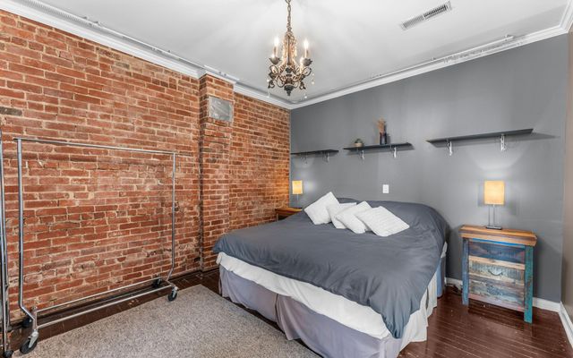 3915 St Elmo Avenue, Chattanooga, TN 37409