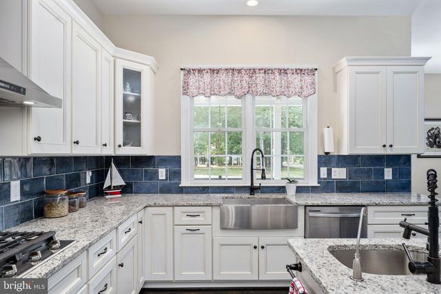 11004 SHERIDAN DR, Spotsylvania, VA 22551