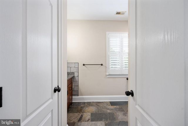 11004 SHERIDAN DR, Spotsylvania, VA 22551