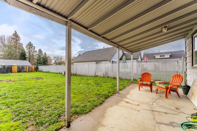 1107 SW Bridge Street, Grants Pass, OR 97526