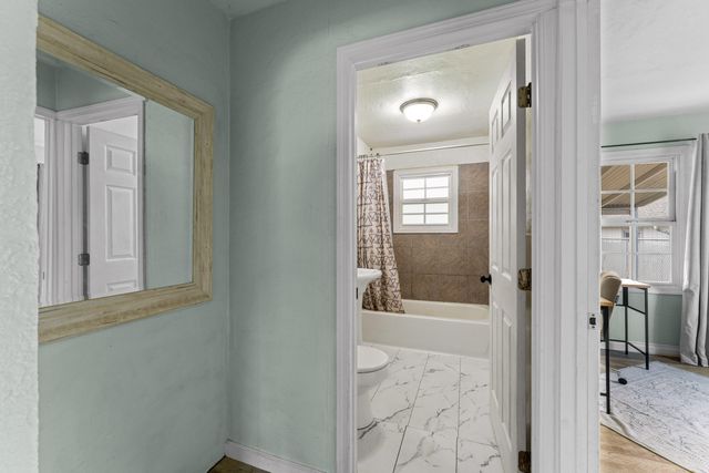 1107 SW Bridge Street, Grants Pass, OR 97526