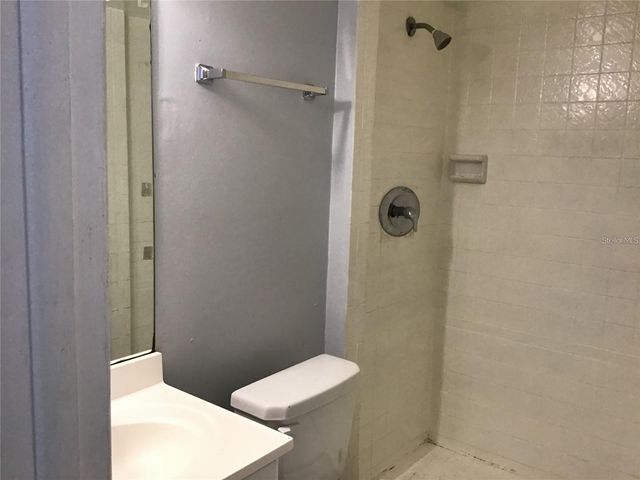 6037 AMBERLY COURT F35, Orlando, FL 32822