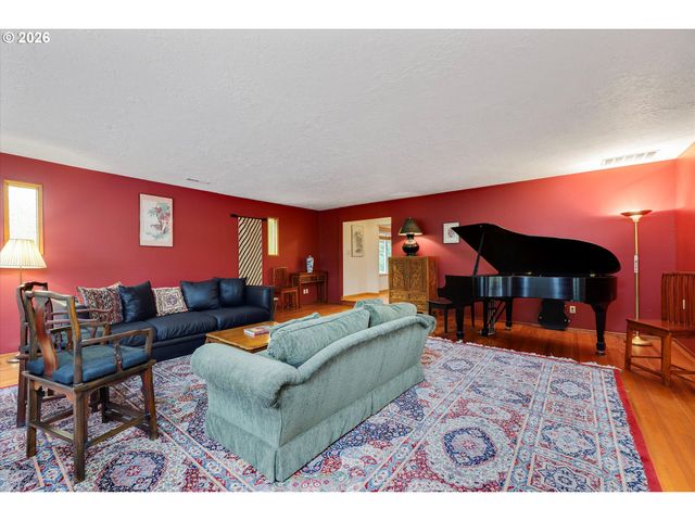 16645 Ne LEANDER Dr, Sherwood, OR 97140