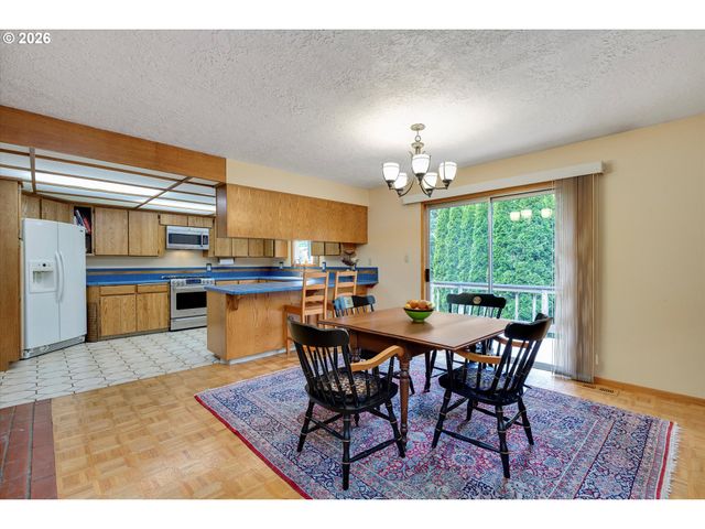 16645 Ne LEANDER Dr, Sherwood, OR 97140