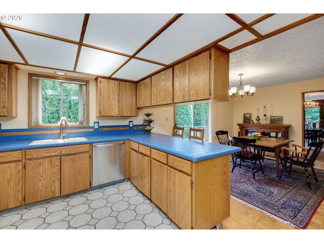 16645 Ne LEANDER Dr, Sherwood, OR 97140