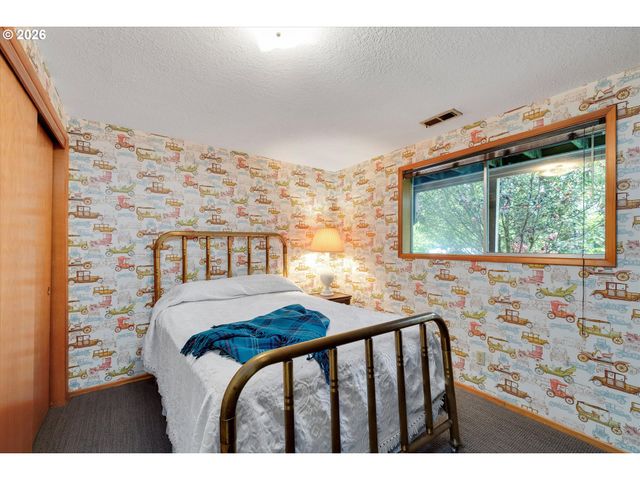 16645 Ne LEANDER Dr, Sherwood, OR 97140