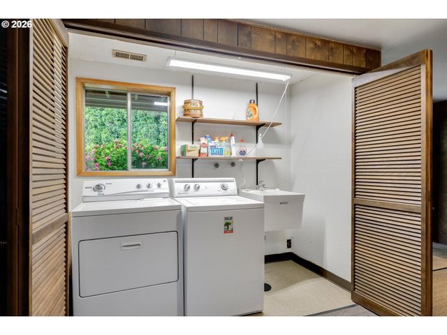 16645 Ne LEANDER Dr, Sherwood, OR 97140