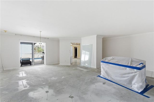 329 SE 33rd TER, Cape Coral, FL 33904