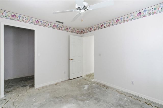 329 SE 33rd TER, Cape Coral, FL 33904