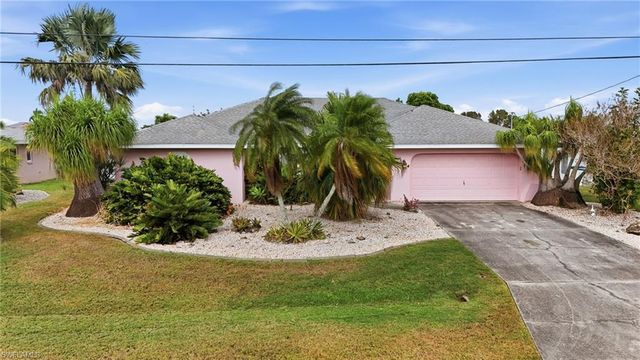 329 SE 33rd TER, Cape Coral, FL 33904