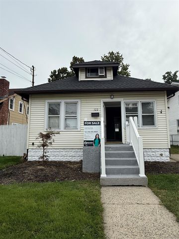 122 Dehnhoff Avenue, Freeport, NY 11520