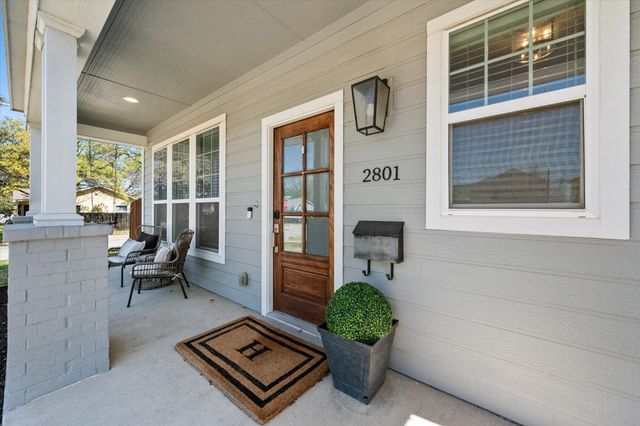 2801 Livingston Avenue, Fort Worth, TX 76110