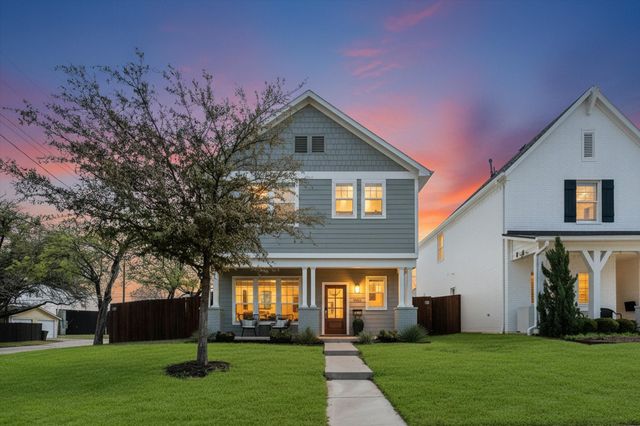 2801 Livingston Avenue, Fort Worth, TX 76110