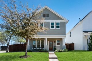 2801 Livingston Avenue, Fort Worth, TX 76110