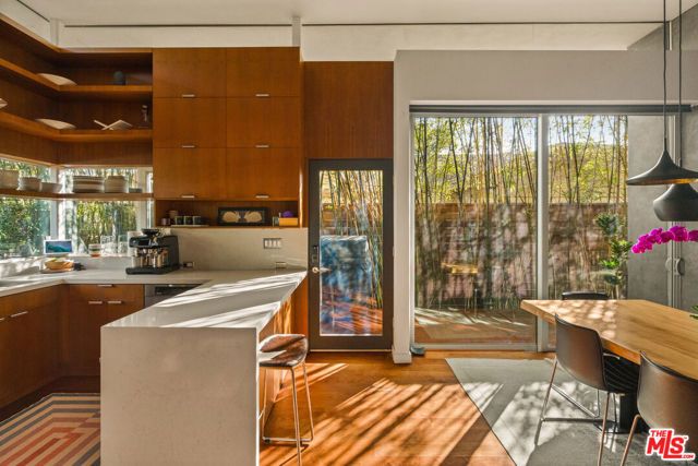 911 Venezia Avenue, Venice (los Angeles), CA 90291