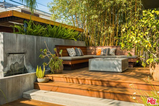 911 Venezia Avenue, Venice (los Angeles), CA 90291