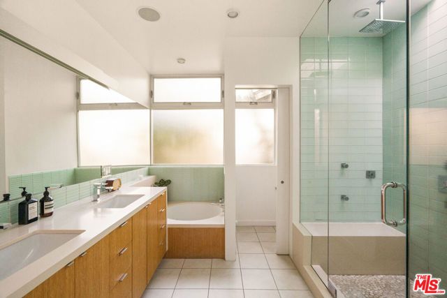 911 Venezia Avenue, Venice (los Angeles), CA 90291