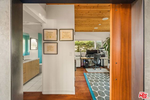 911 Venezia Avenue, Venice (los Angeles), CA 90291