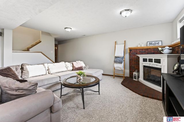 4337 Lewis Avenue, Lincoln, NE 68521