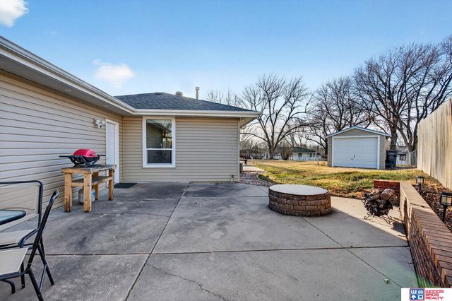 4337 Lewis Avenue, Lincoln, NE 68521