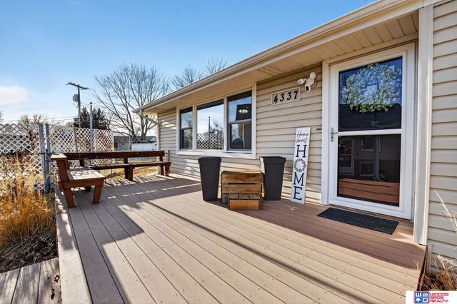 4337 Lewis Avenue, Lincoln, NE 68521