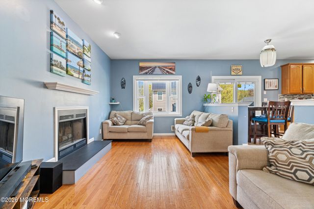 25 Columbus Avenue, Cliffwood, NJ 07721