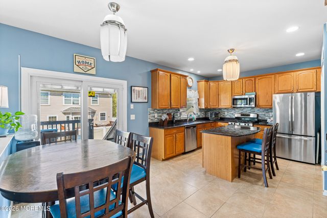 25 Columbus Avenue, Cliffwood, NJ 07721