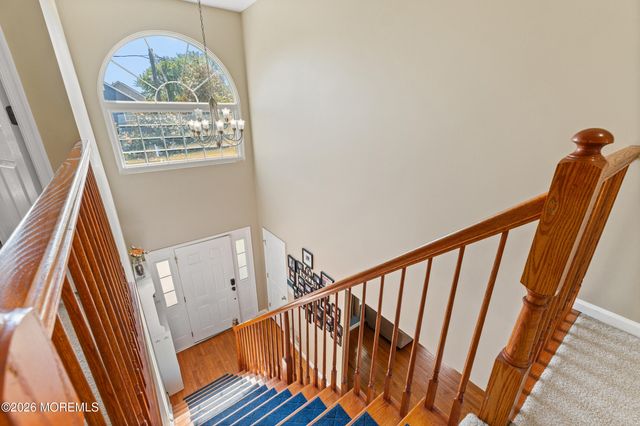 25 Columbus Avenue, Cliffwood, NJ 07721