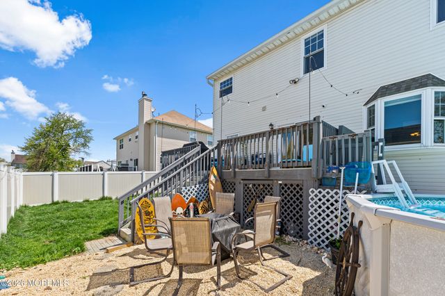 25 Columbus Avenue, Cliffwood, NJ 07721