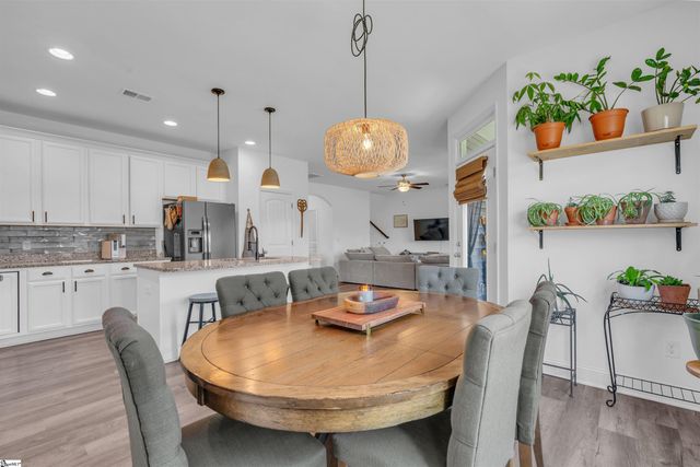 104 Timber Glen Place, Greer, SC 29651