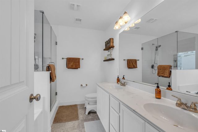 104 Timber Glen Place, Greer, SC 29651