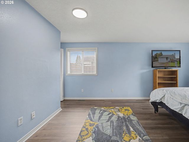 7919 Se CLACKAMAS Rd, Milwaukie, OR 97267