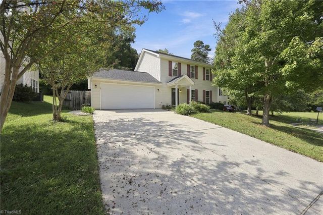 1602 Hargrove Drive, Mcleansville, NC 27301