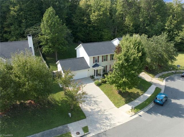 1602 Hargrove Drive, Mcleansville, NC 27301