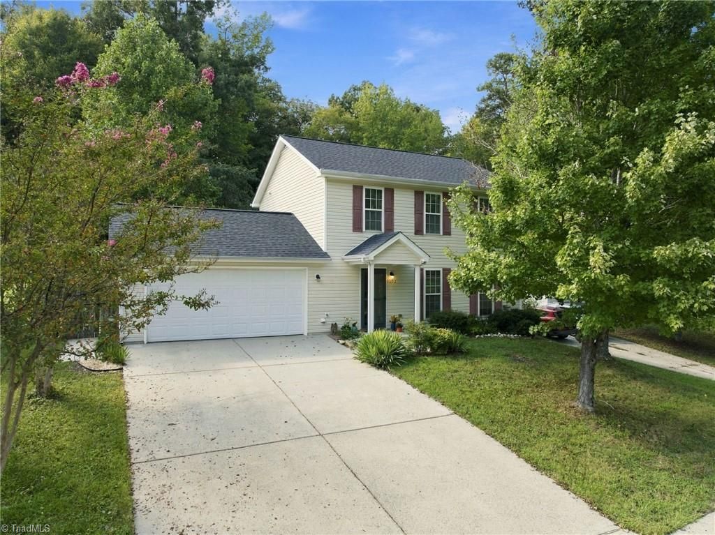 1602 Hargrove Drive, Mcleansville, NC 27301
