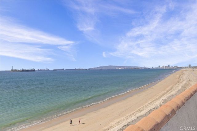 1 62nd Place 404, Long Beach, CA 90803