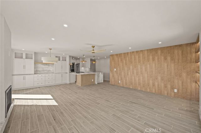 1 62nd Place 404, Long Beach, CA 90803