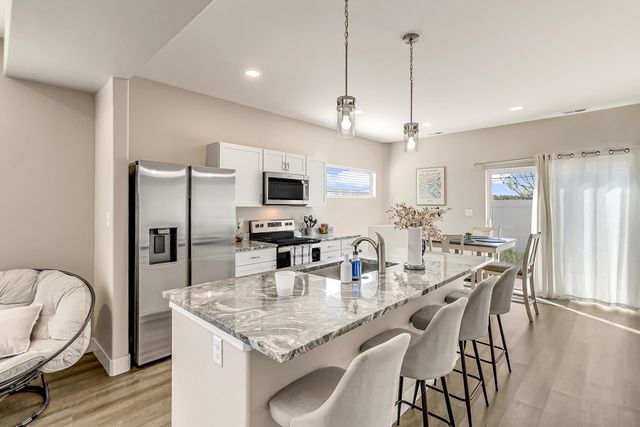 401 Roberts Road, Grand Junction, CO 81504