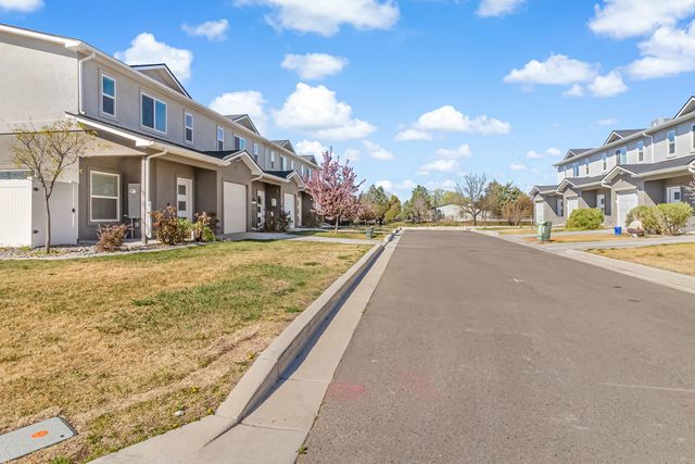 401 Roberts Road, Grand Junction, CO 81504