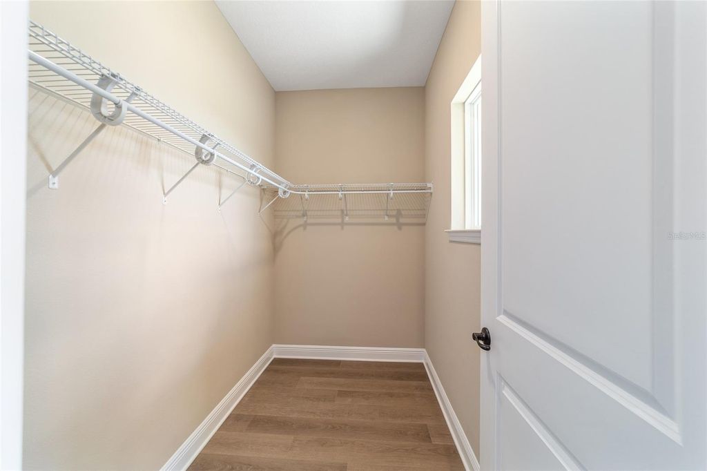 Image 63 of property listing at 10537 SW 96TH LANE ROAD, Ocala, FL 34481