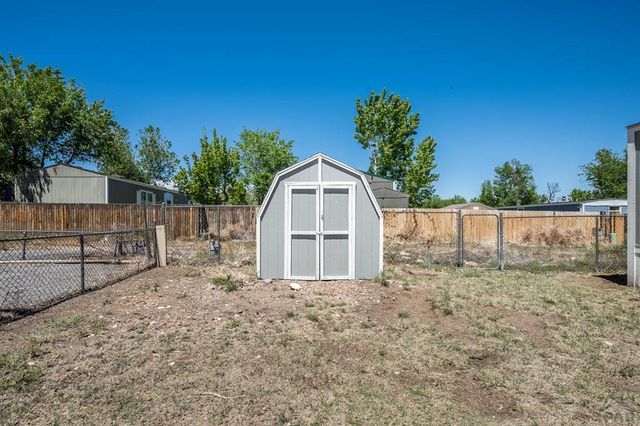 135 Cellini Dr, Pueblo West, CO 81007